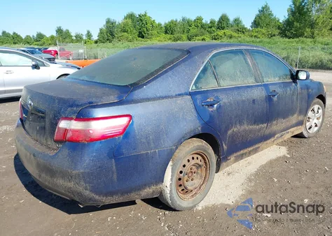 2007 Toyota Camry Le z USA, uszkodzony, nr VIN 4T1BE46K27U129401